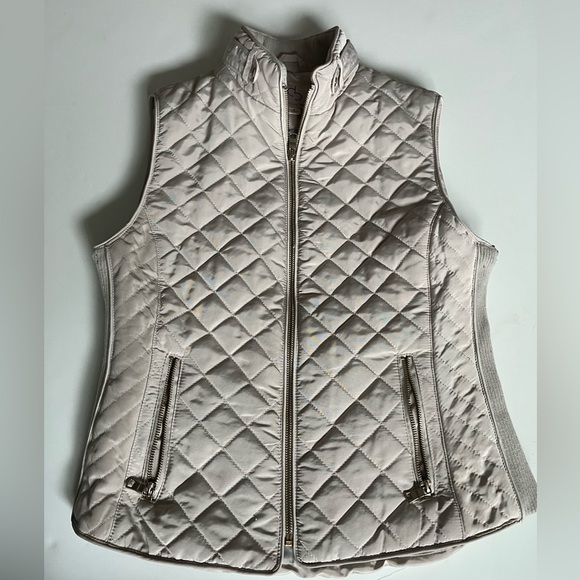 Dress Barn Jackets & Blazers - quilted vest zipper on the front